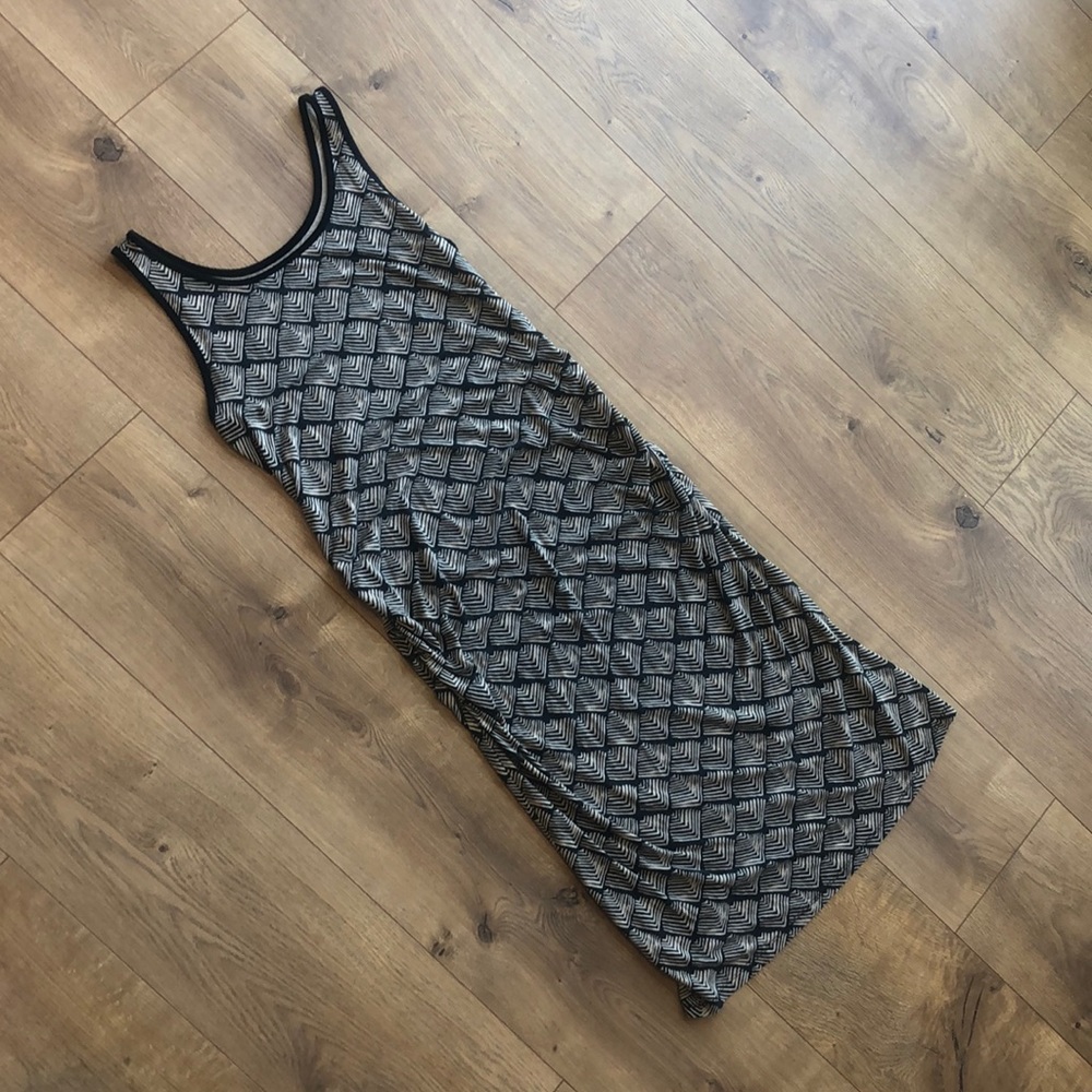 Liz Lange maternity dress